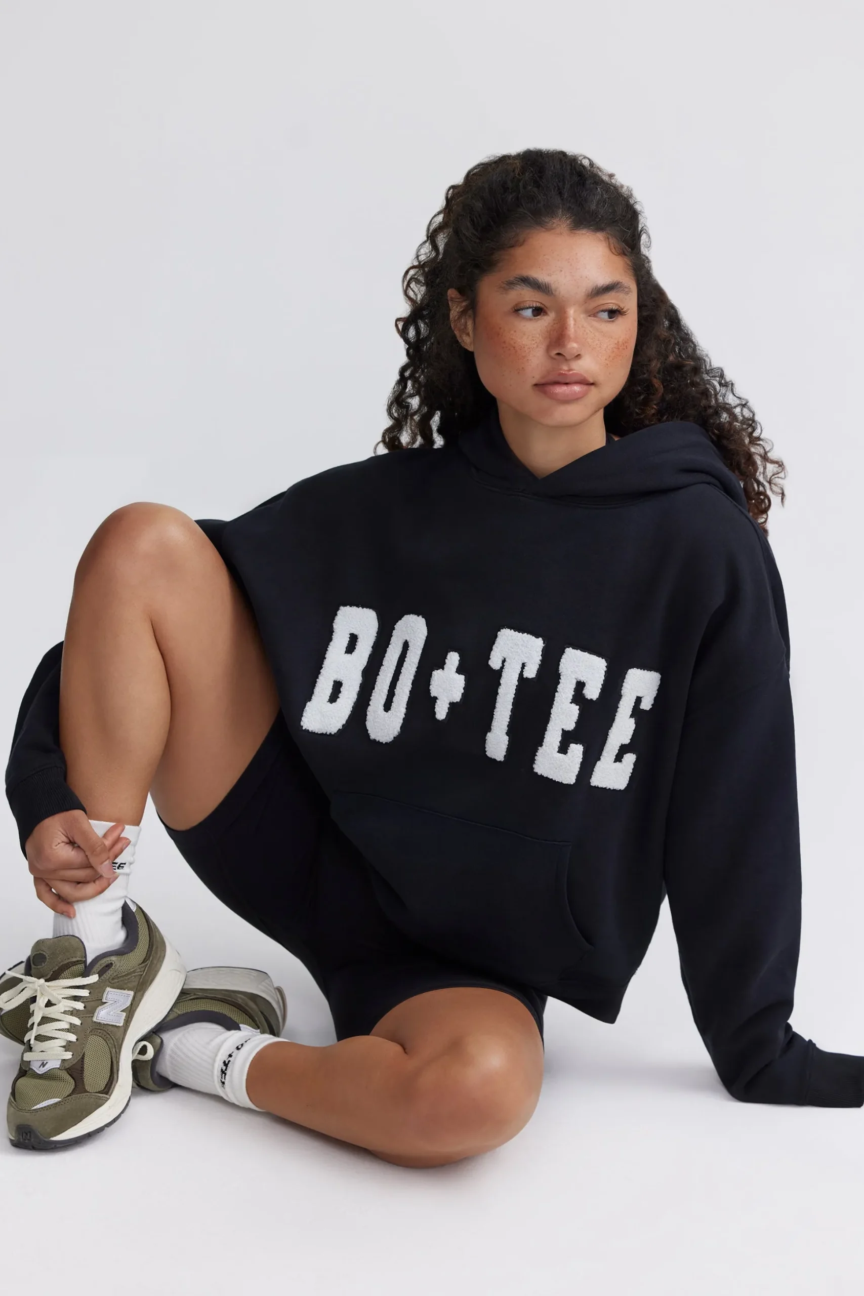 Oh Polly Tracksuits | Sweatshirts^Appliqué Oversized Hoodie in Black