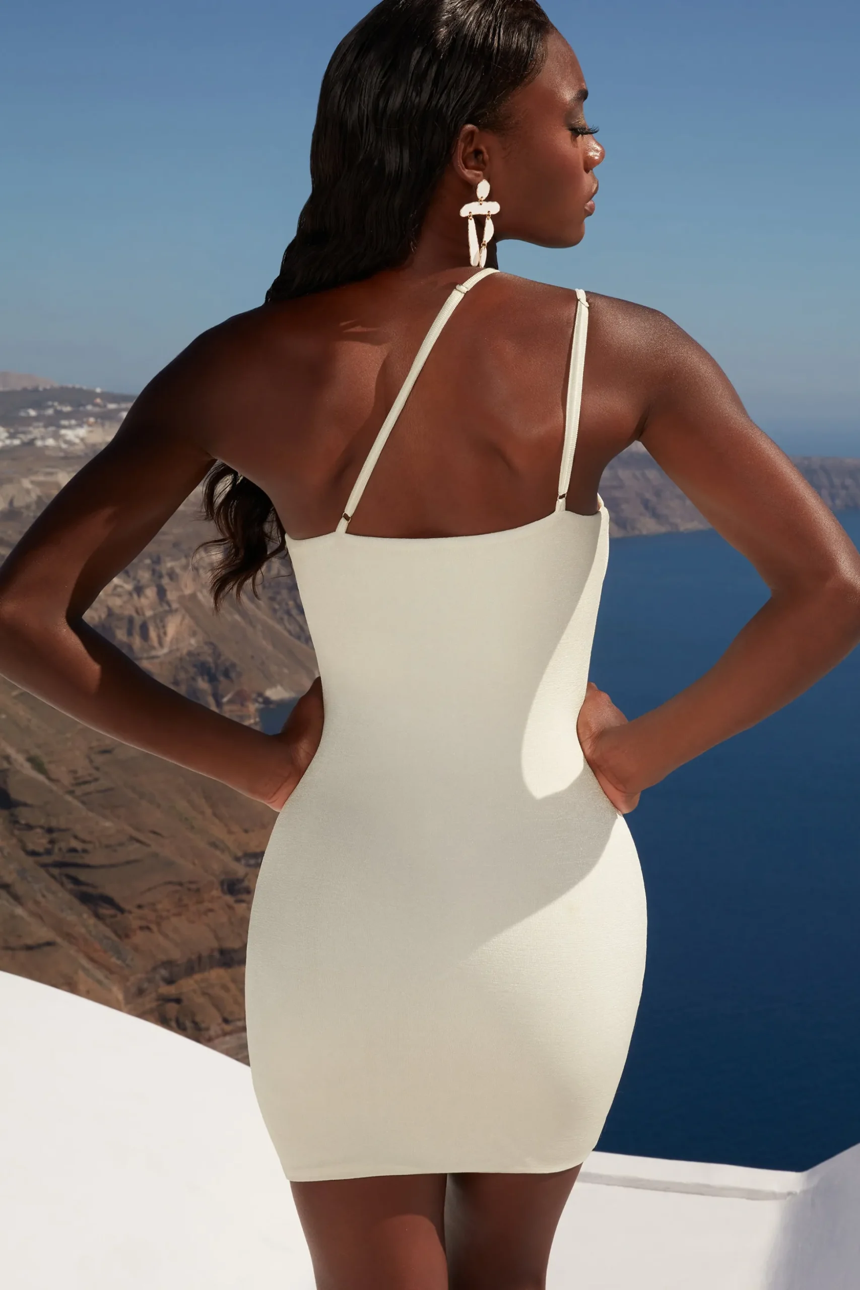 Oh Polly Women'S Clothing Sale - $65 And Under | Women'S Clothing Sale - $40 And Under^Asymmetric Cut Out Mini Dress in Ivory