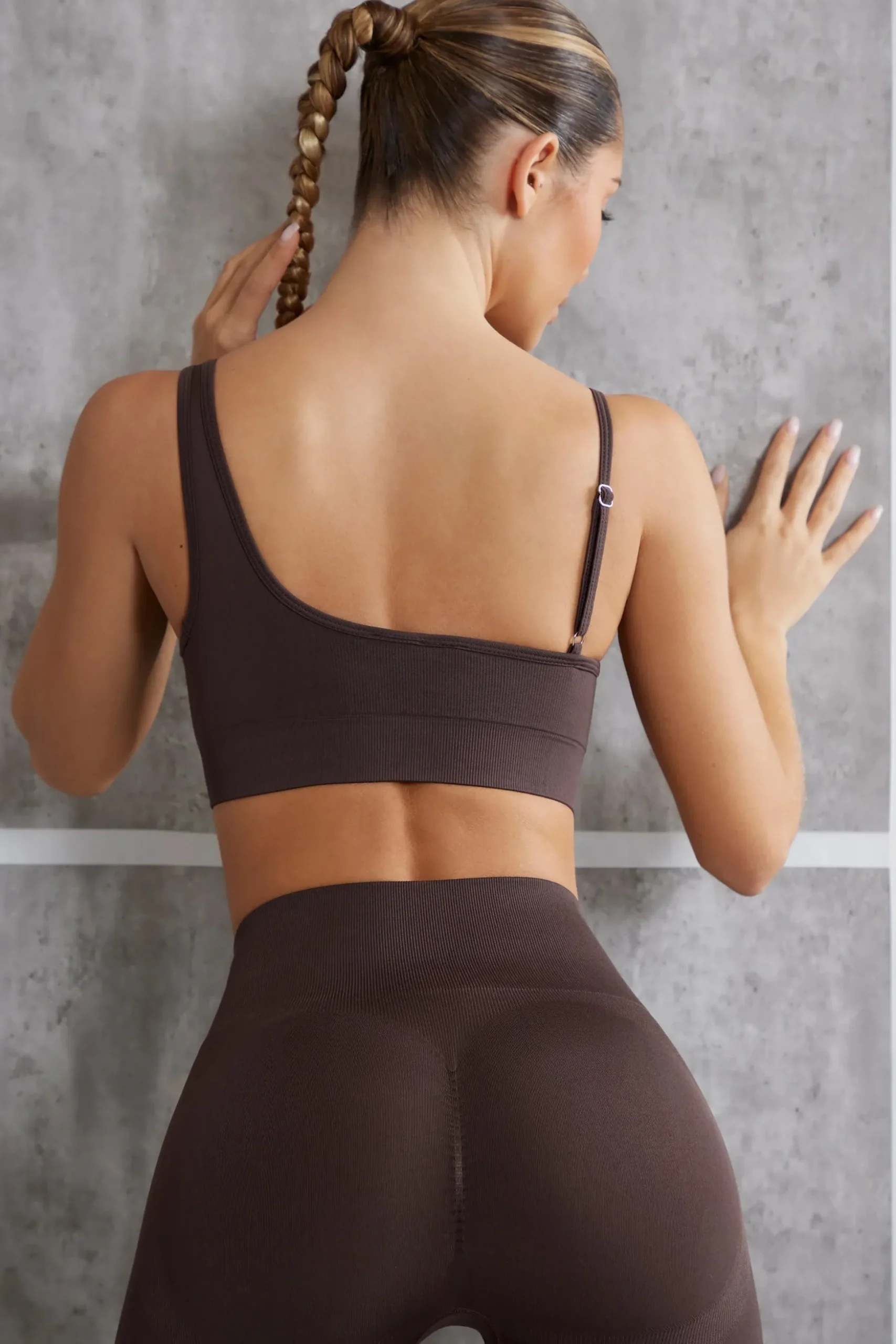 Oh Polly Women'S Clothing Sale - $65 And Under | Women'S Clothing Sale - $40 And Under^Asymmetric Sports Bra in Brown