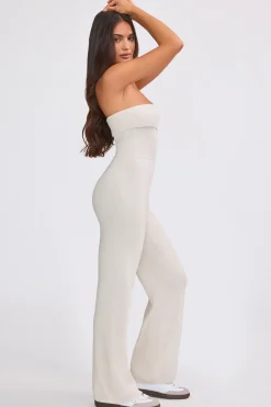 Oh Polly Knitwear^Bandeau Kick Flare Chunky Knit Jumpsuit in Cream