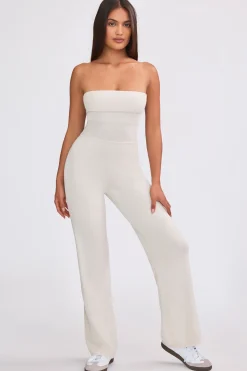 Oh Polly Knitwear^Bandeau Kick Flare Chunky Knit Jumpsuit in Cream