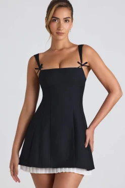 Oh Polly Night Out | Georgette And Chiffon^Bow-Detail Pleated A-Line Mini Dress in Black