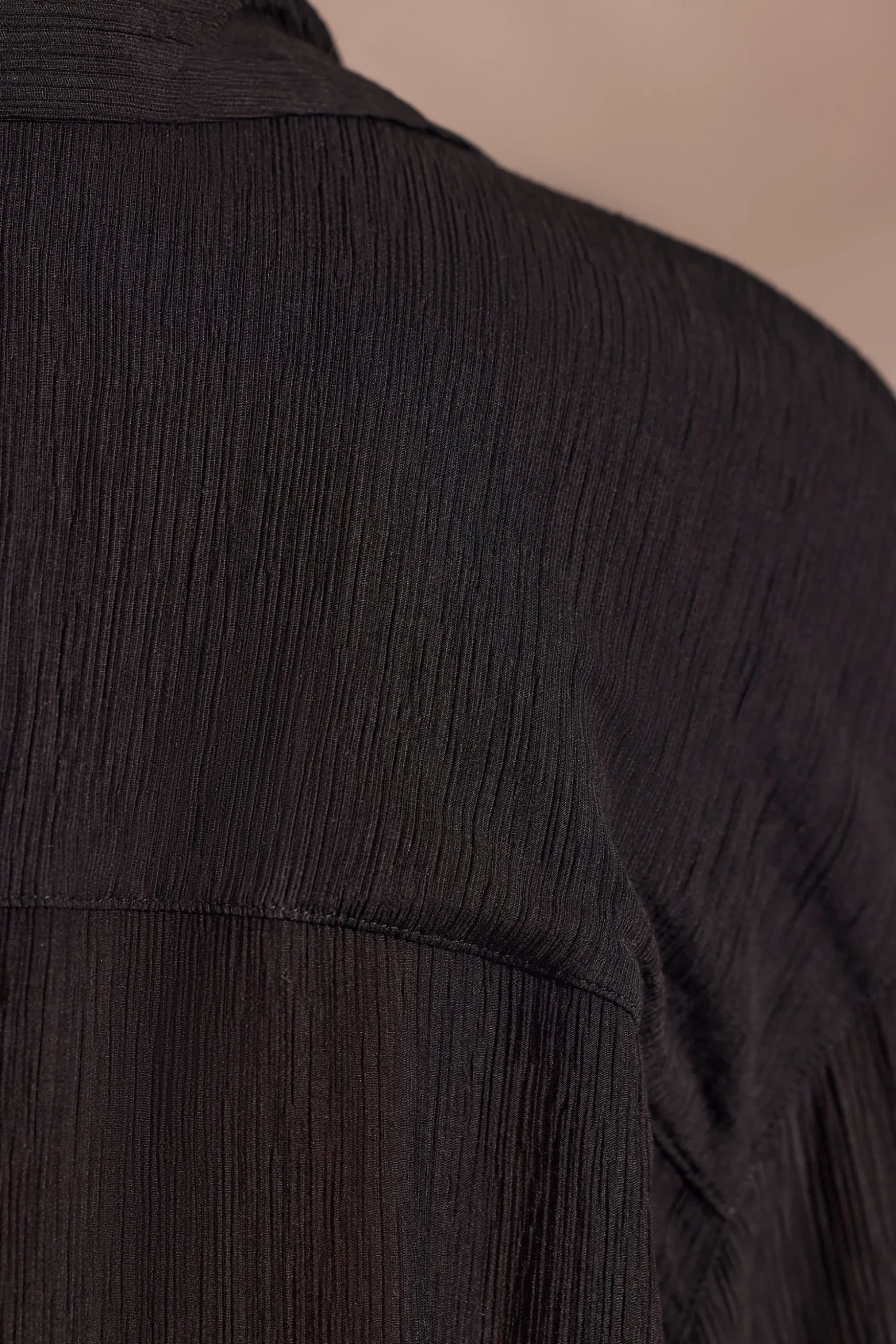 Oh Polly Cover-Ups^Crinkle Textured Oversized Beach Shirt in Black