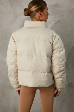 Oh Polly Coats^Cropped Puffer Jacket with Detachable Sleeves in Sand