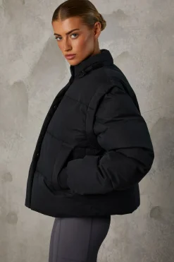 Oh Polly Coats^Cropped Puffer Jacket with Detachable Sleeves in Black