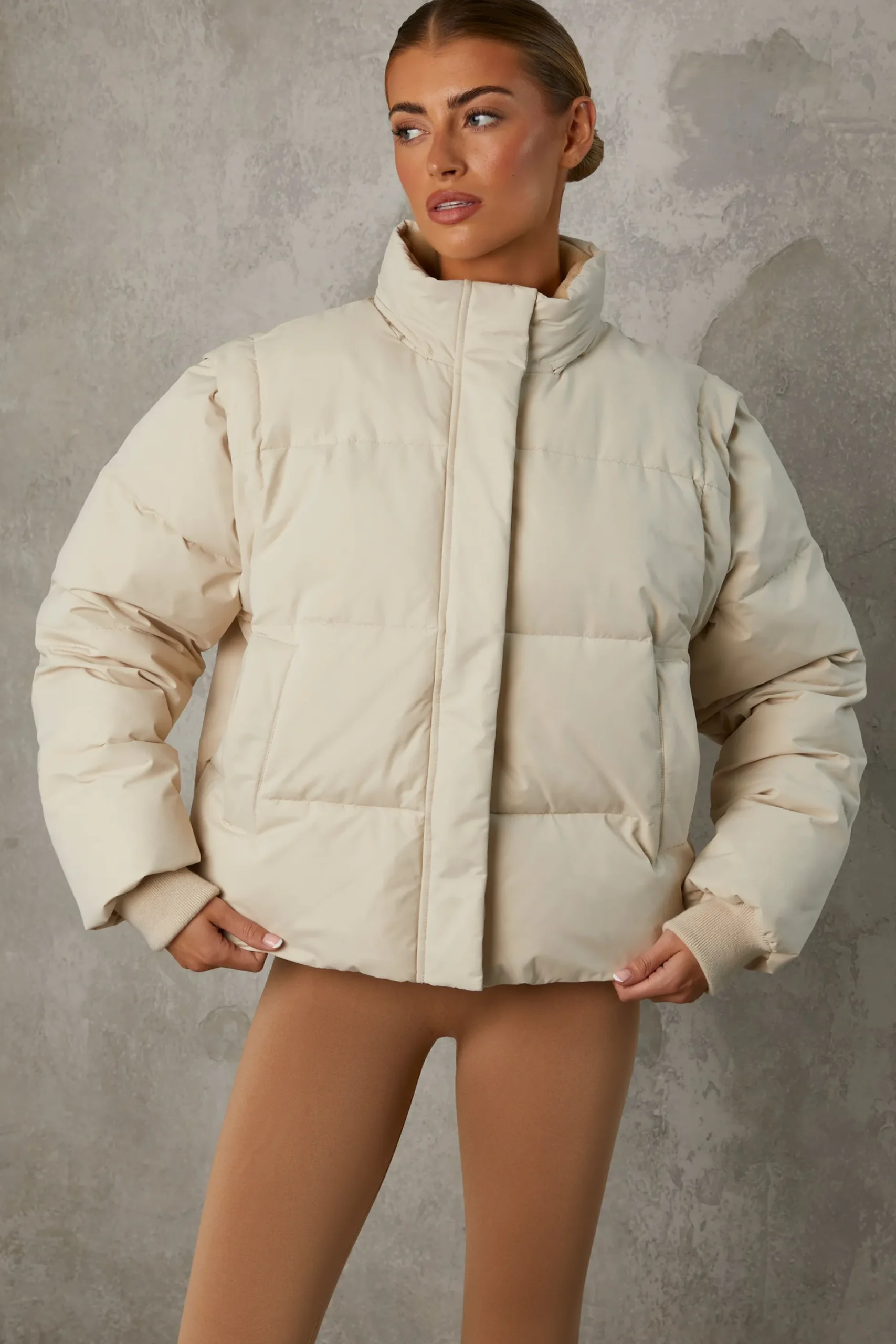 Oh Polly Coats^Cropped Puffer Jacket with Detachable Sleeves in Sand