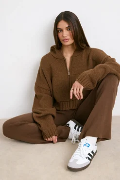 Oh Polly Knitwear | Sweatshirts^Cropped Zip Up Chunky Knit Hoodie in Espresso
