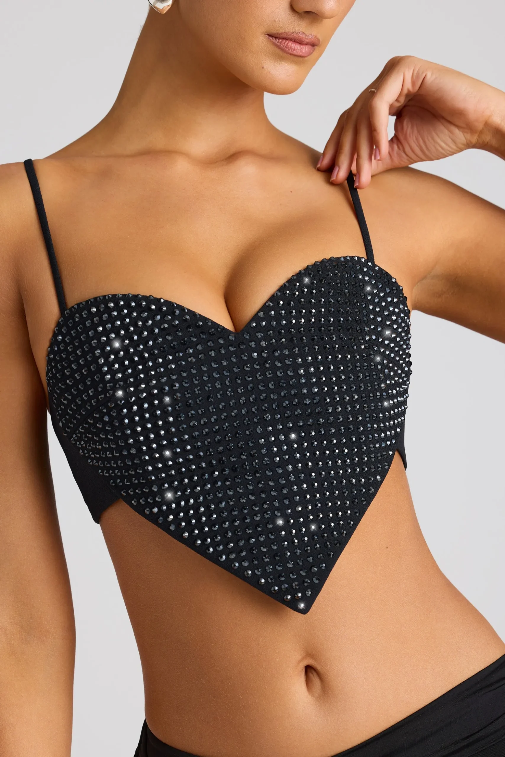 Oh Polly Women'S Clothing Sale - $65 And Under | Party Dresses^Embellished Heart Detail Crop Top in Black
