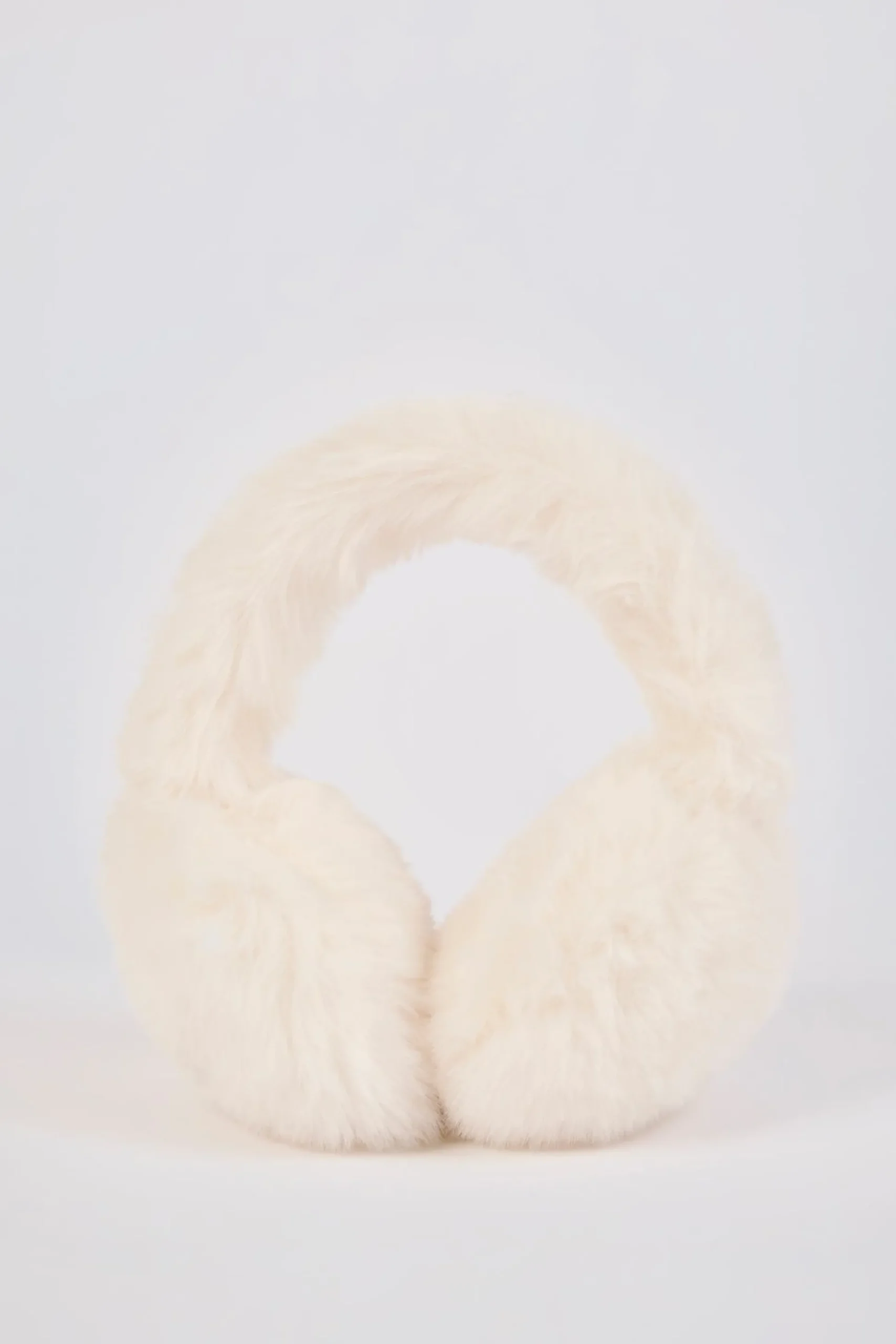 Oh Polly Gym Accessories^Faux-Fur Earmuffs in Ice White IceWhite