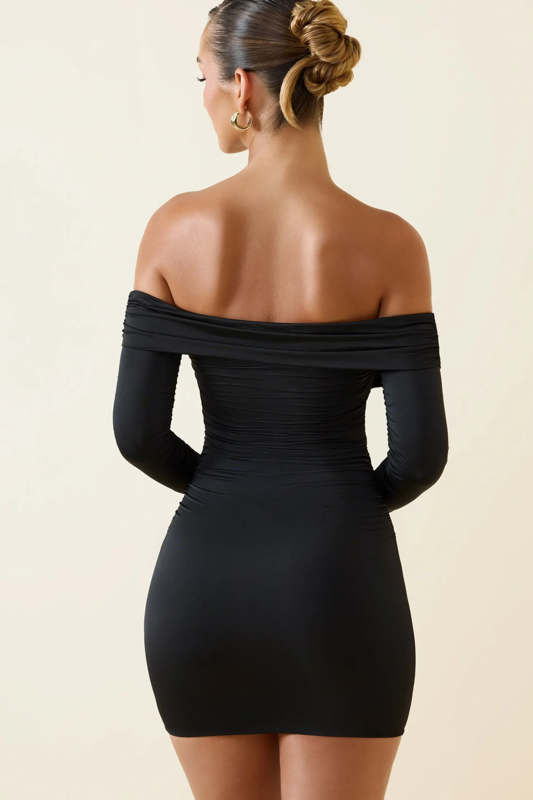 Oh Polly Fall Outfits^Off-Shoulder Ruched Bodycon Mini Dress in Black