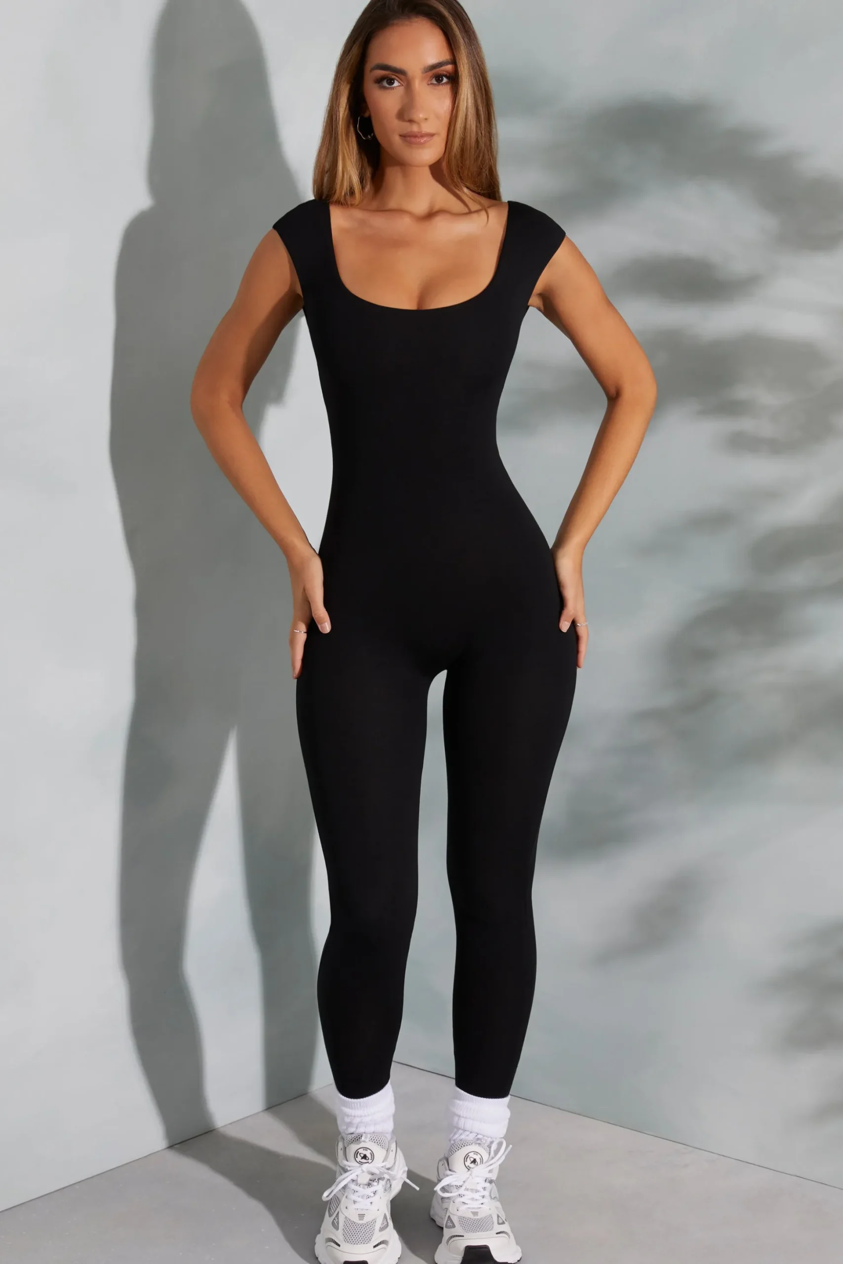 Oh Polly Elevated Essentials^Open Back Scoop Neck Jumpsuit in Black