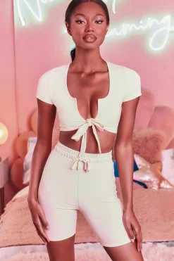 Oh Polly Women'S Clothing Sale - $65 And Under | Women'S Clothing Sale - $40 And Under^Over It High Waisted Cycle Shorts in Cream