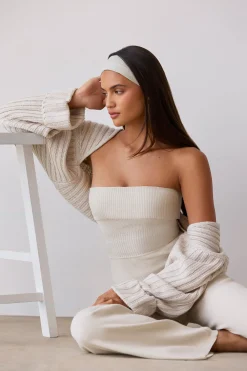 Oh Polly Knitwear^Oversized Chunky Knit Shrug in Cream