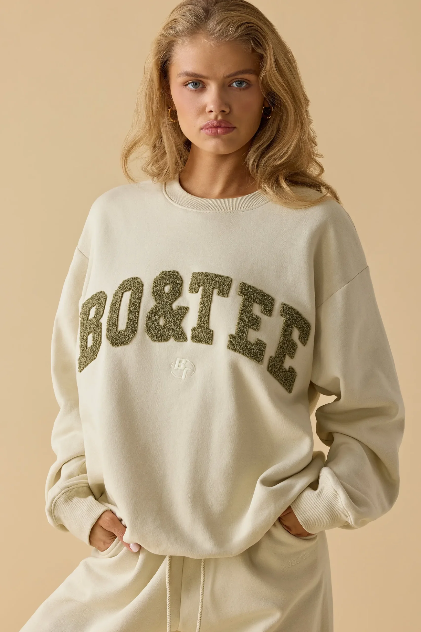 Oh Polly Tracksuits | Sweatshirts^Oversized Crew Neck Sweatshirt in Bone