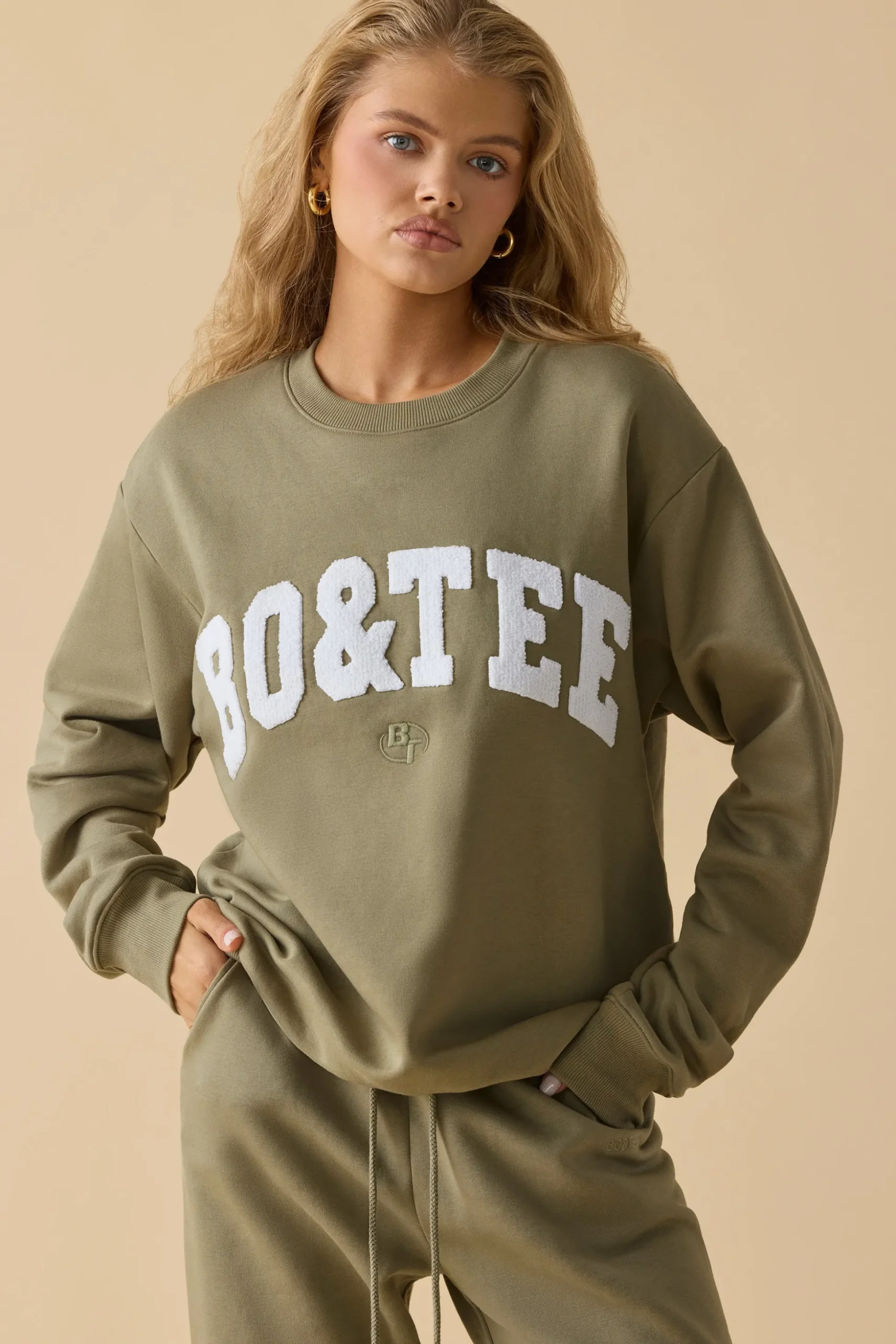 Oh Polly Tracksuits | Sweatshirts^Oversized Crew Neck Sweatshirt in Soft Olive SoftOlive