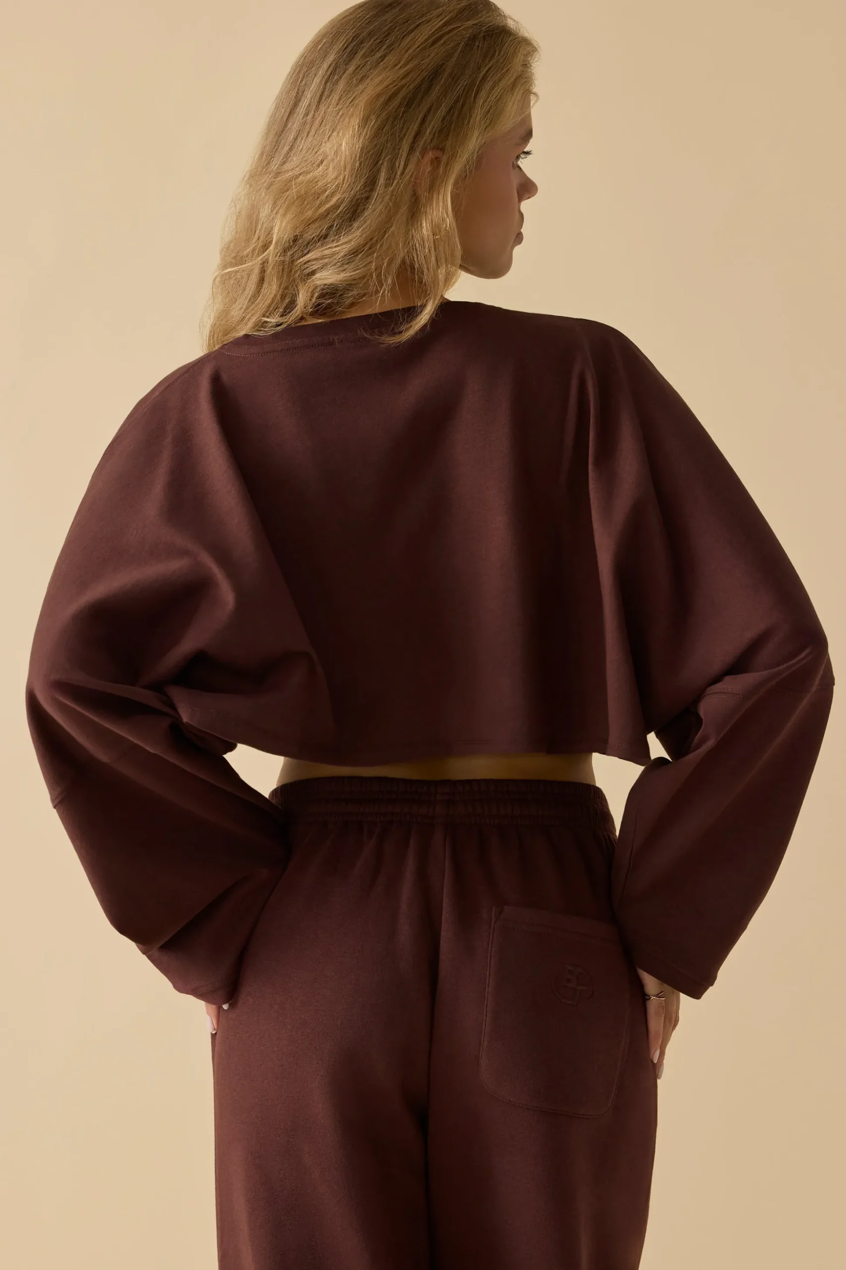 Oh Polly Tops^Oversized Long Sleeve Crop Top in Mahogany