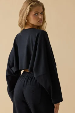 Oh Polly Tops^Oversized Long Sleeve Crop Top in Black