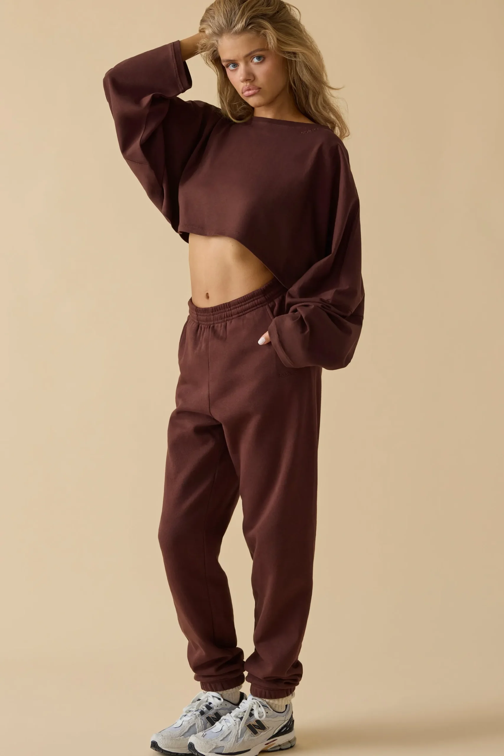 Oh Polly Tops^Oversized Long Sleeve Crop Top in Mahogany