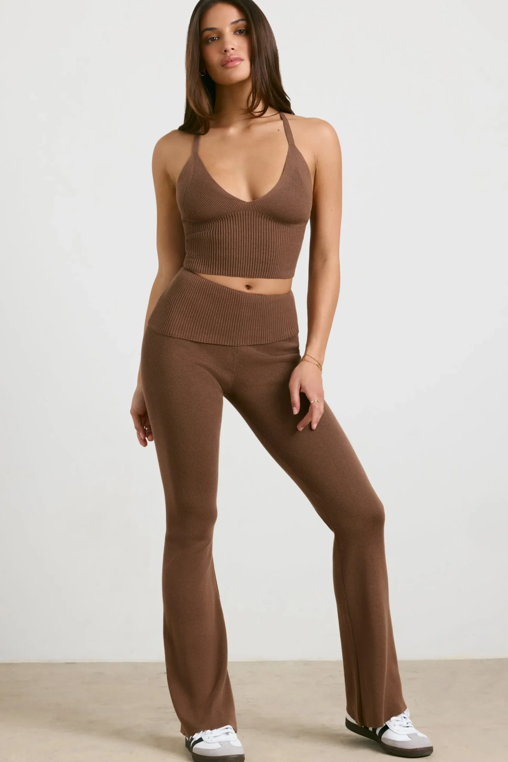 Oh Polly Petite^Petite Chunky Knit Kick Flare Trousers in Espresso