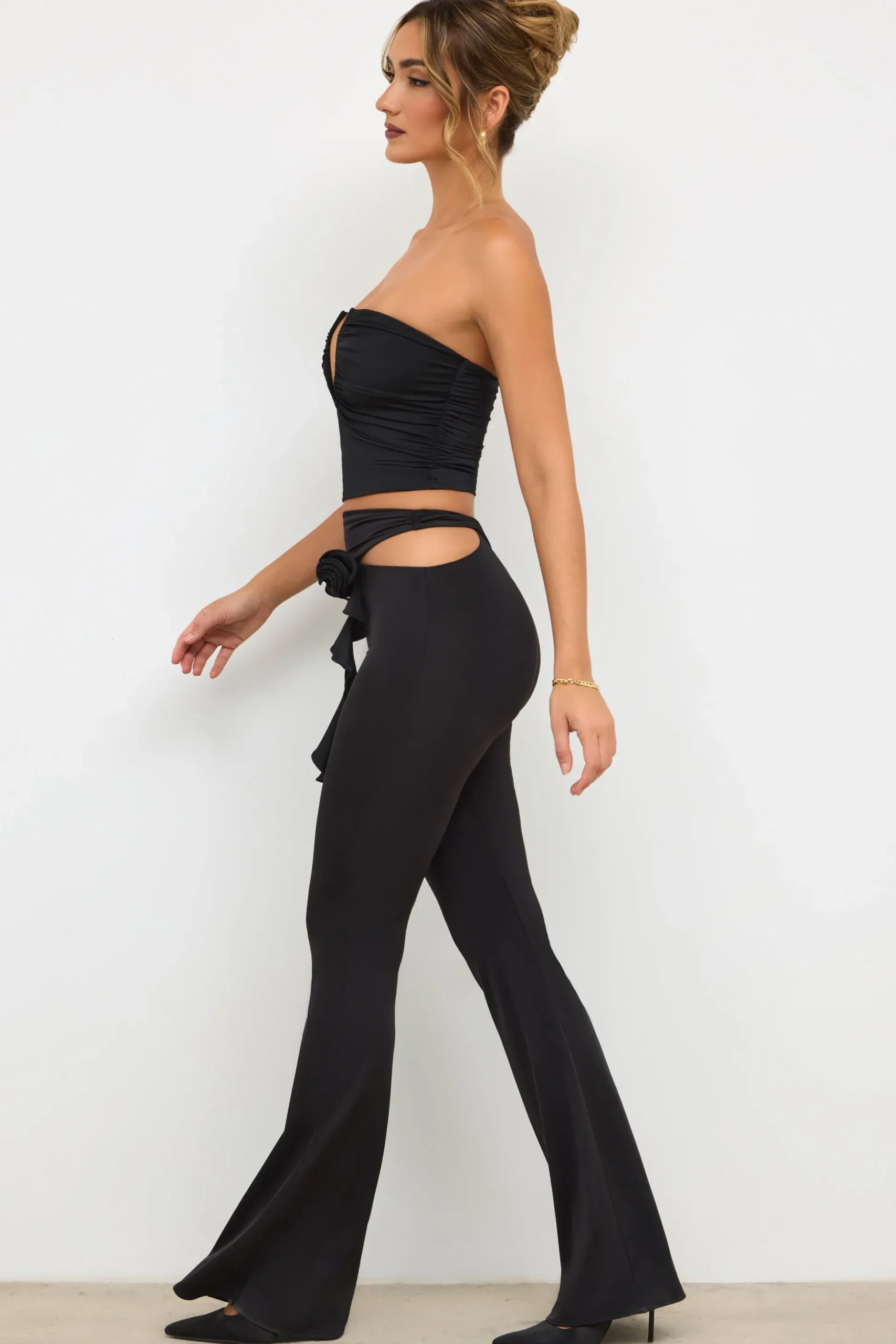 Oh Polly Women'S Clothing Sale - $65 And Under^Petite Premium Jersey Rose Detail Mid-Rise Flare Trousers in Black