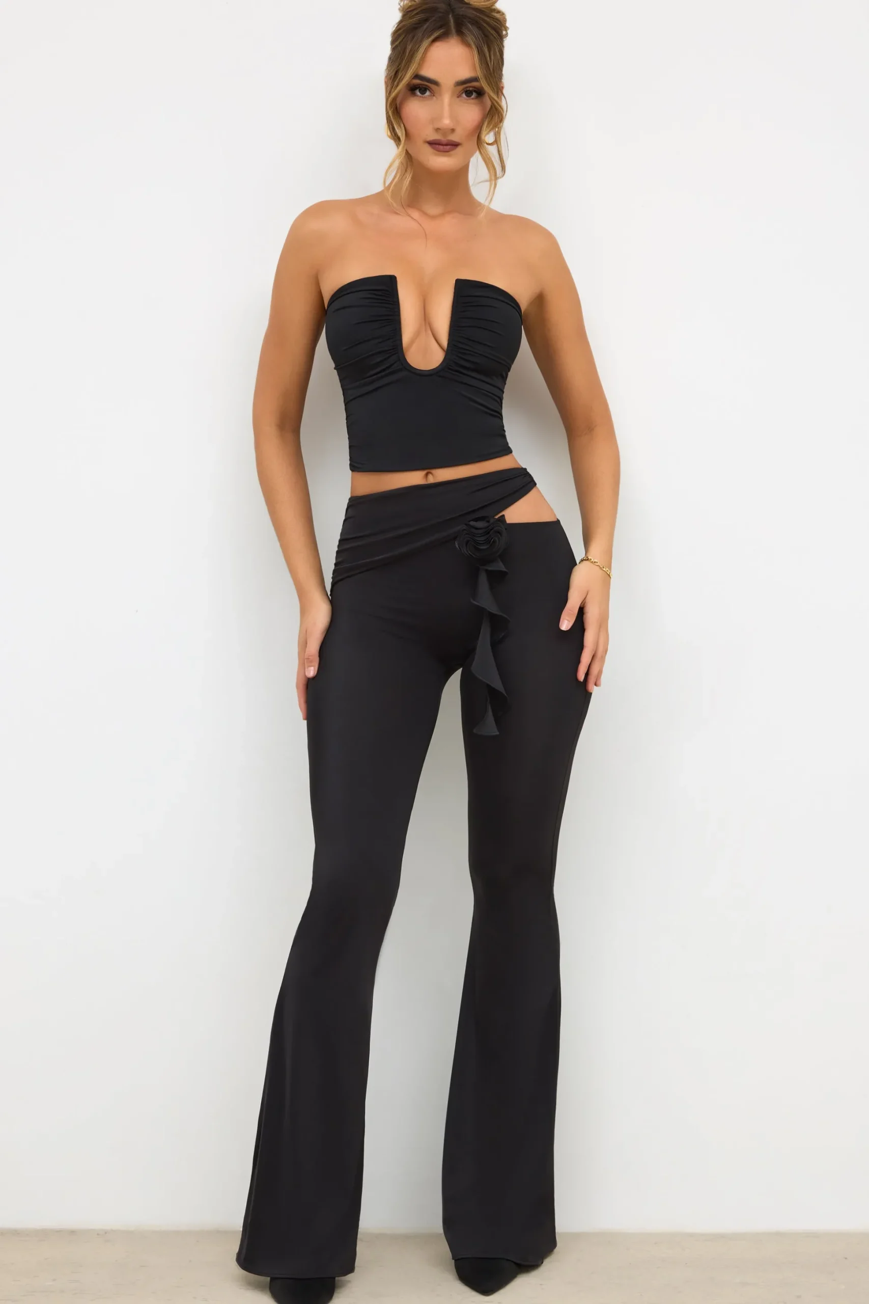 Oh Polly Women'S Clothing Sale - $65 And Under^Petite Premium Jersey Rose Detail Mid-Rise Flare Trousers in Black