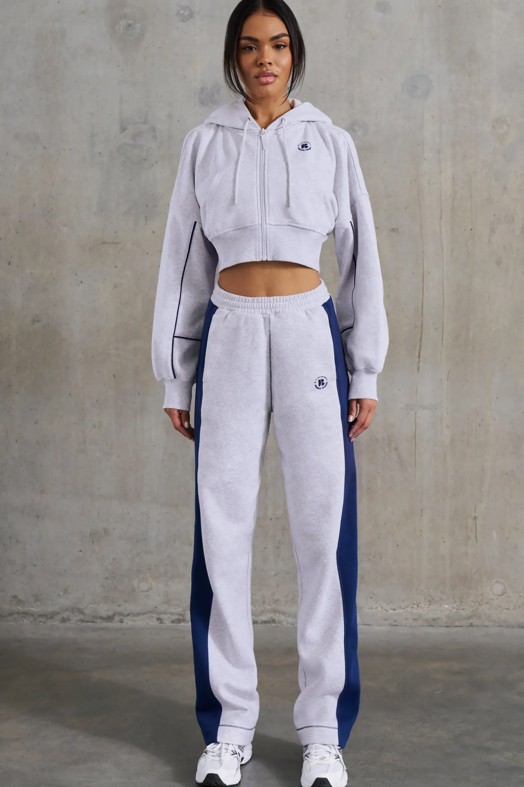 Oh Polly Petite^Petite Wide Leg Sweatpants in Heather Grey HeatherGrey