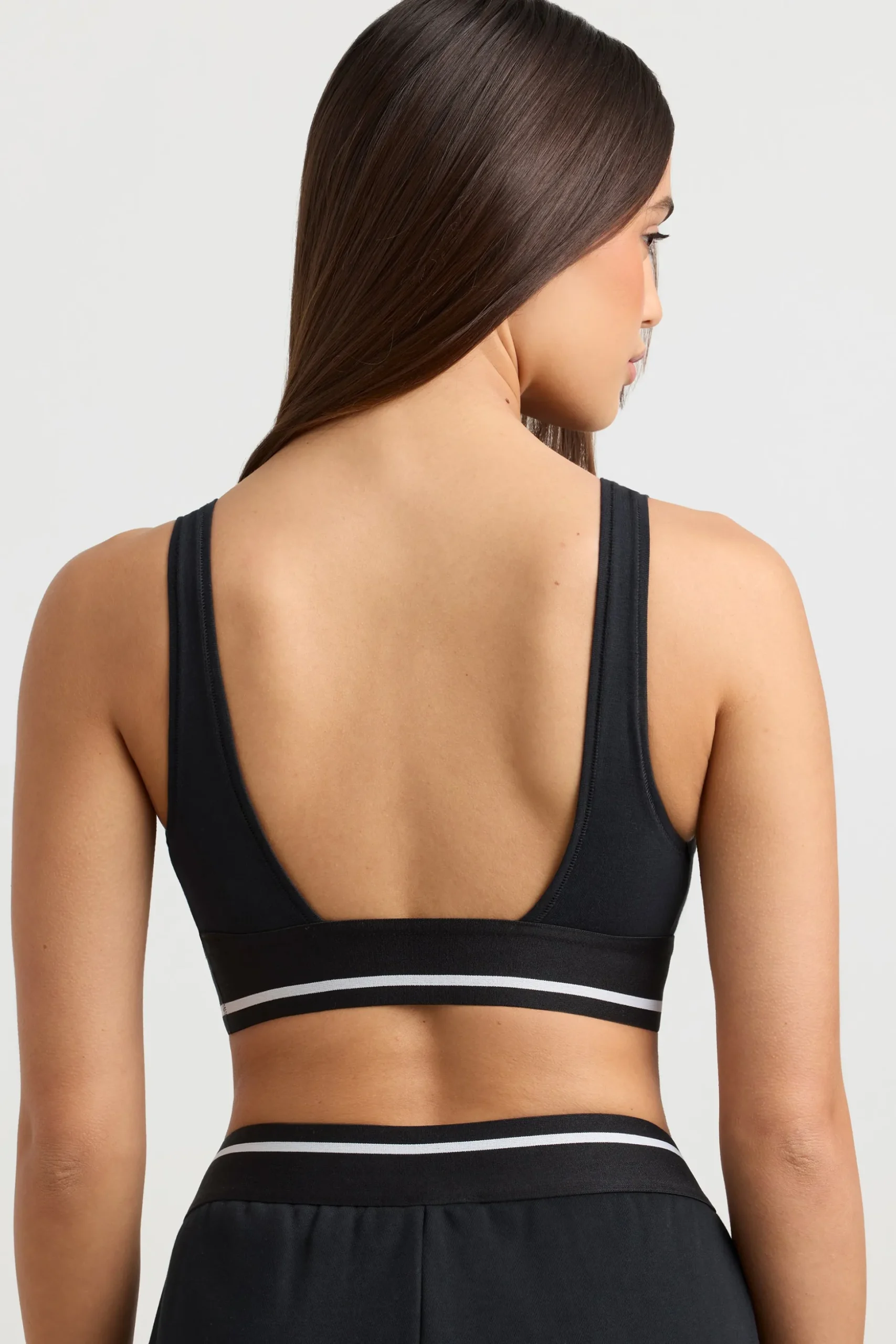 Oh Polly Matching Sets | Tops^Plunge-Neck Crop Top in Black