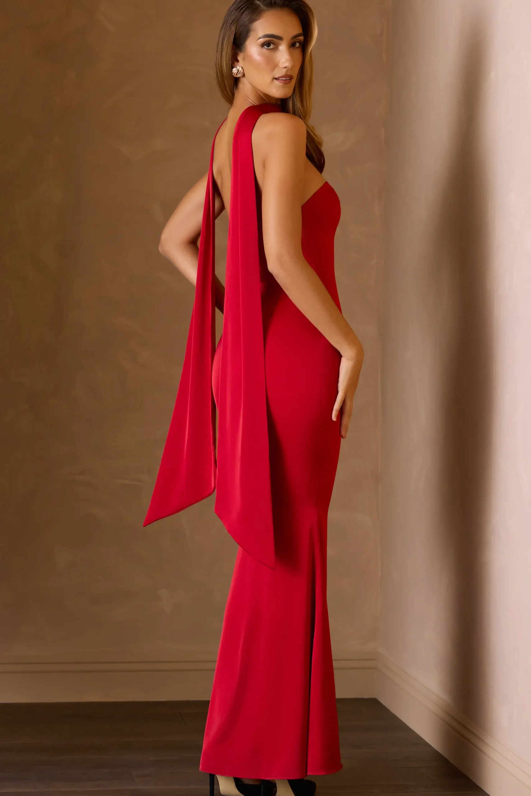 Oh Polly Holiday Party Dresses & Outfits | Satin Dresses^Scarf-Detail Strapless Gown in Scarlet Red ScarletRed