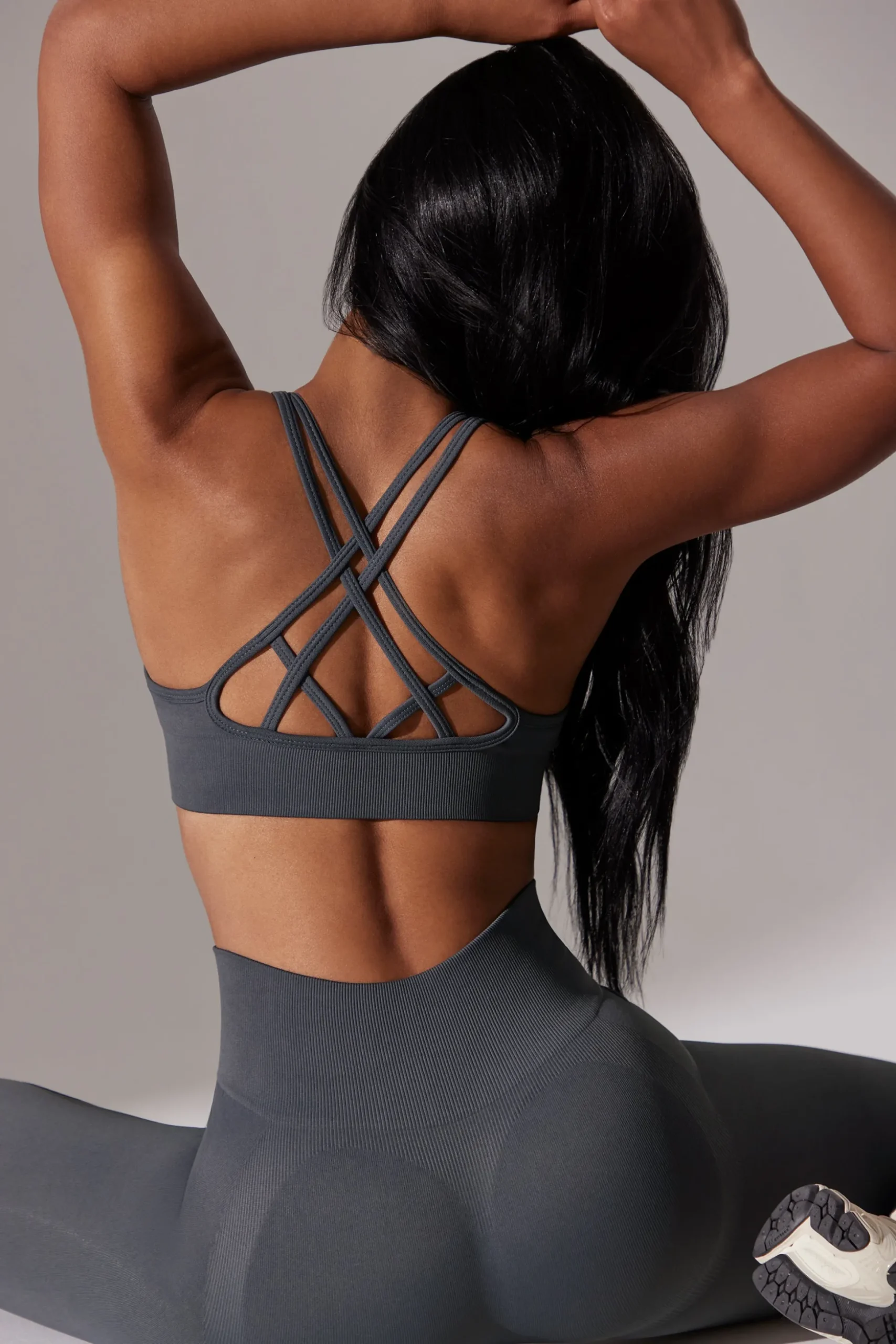Oh Polly Matching Sets | Sports Bras^Scoop Neck Multi Strap Sports Bra in Grey