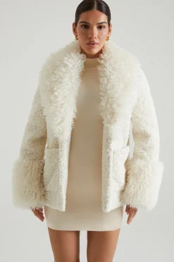 Oh Polly Outerwear | Fall Outfits^Shearling Coat with Large Front Pockets in Cream