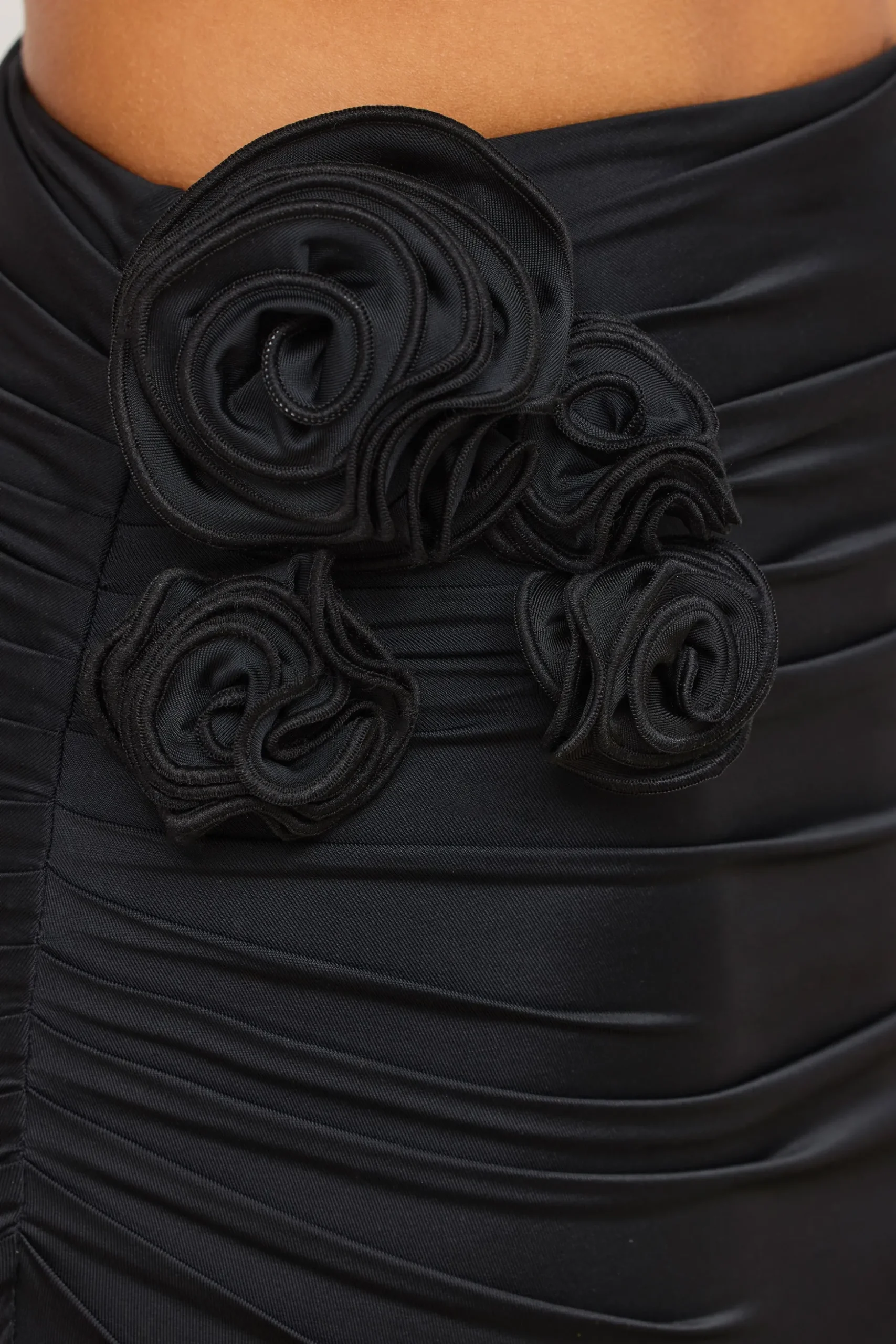 Oh Polly Women'S Clothing Sale - $65 And Under | Women'S Clothing Sale - $40 And Under^Slinky Jersey Rose Detail Mid-Rise Maxi Skirt in Black
