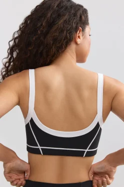 Oh Polly Matching Sets | Tops^Soft Active Contrast-Trim Sports Bra in Black