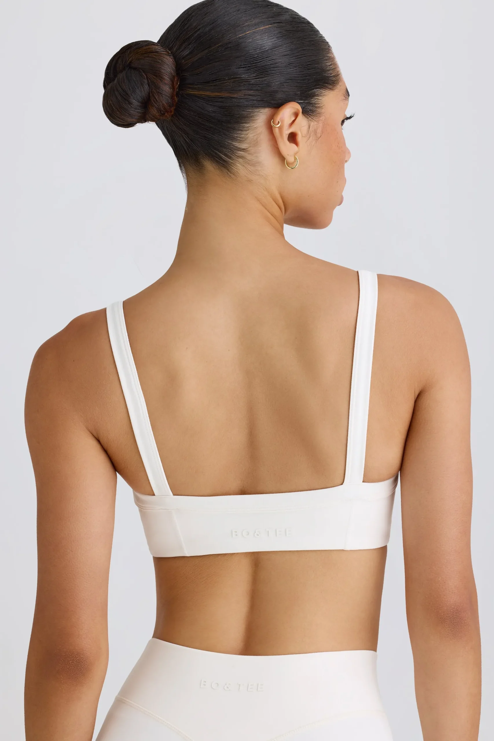 Oh Polly Matching Sets^Soft Active Contrast-Trim Sports Bra in White