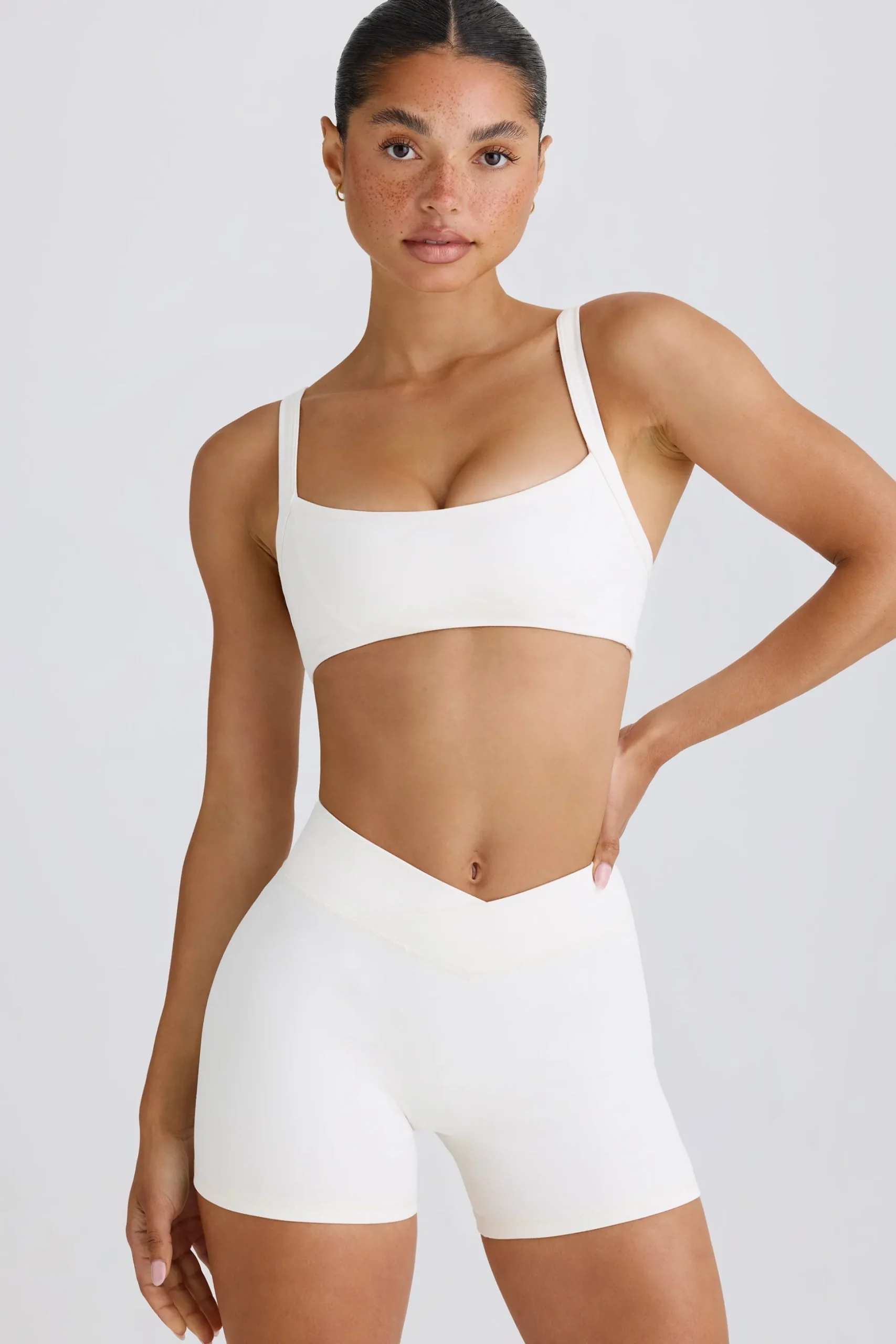 Oh Polly Matching Sets^Soft Active Contrast-Trim Sports Bra in White