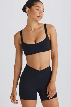 Oh Polly Matching Sets | Sports Bras^Soft Active Contrast-Trim Sports Bra in Black