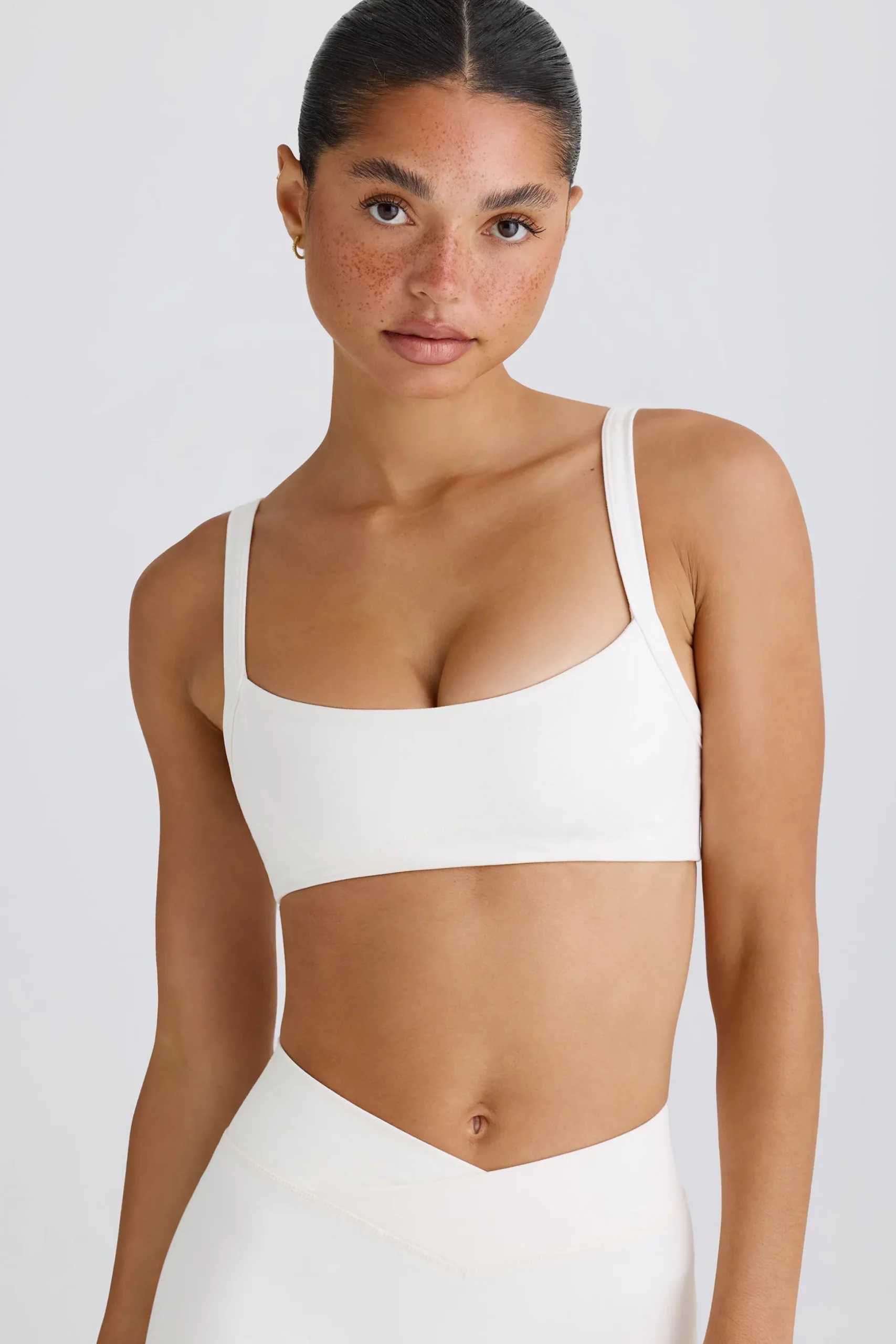 Oh Polly Matching Sets^Soft Active Contrast-Trim Sports Bra in White