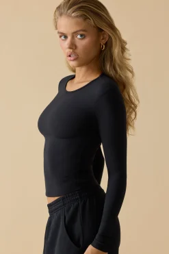 Oh Polly Tops^Soft Active Long Sleeve Top in Black