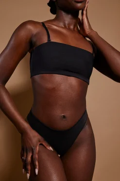 Oh Polly Lounge & Intimates | Bride To Be^Soft Mesh Bandeau Bra in Black