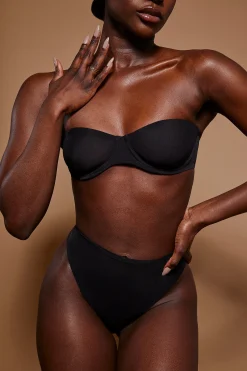Oh Polly Lounge & Intimates | Bride To Be^Soft Mesh Strapless Bra in Black