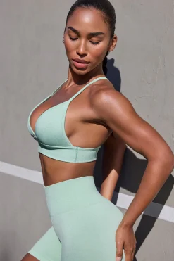Oh Polly Women'S Clothing Sale - $65 And Under | Women'S Clothing Sale - $40 And Under^Super Sculpt Seamless Triangle Sports Bra in Pistachio