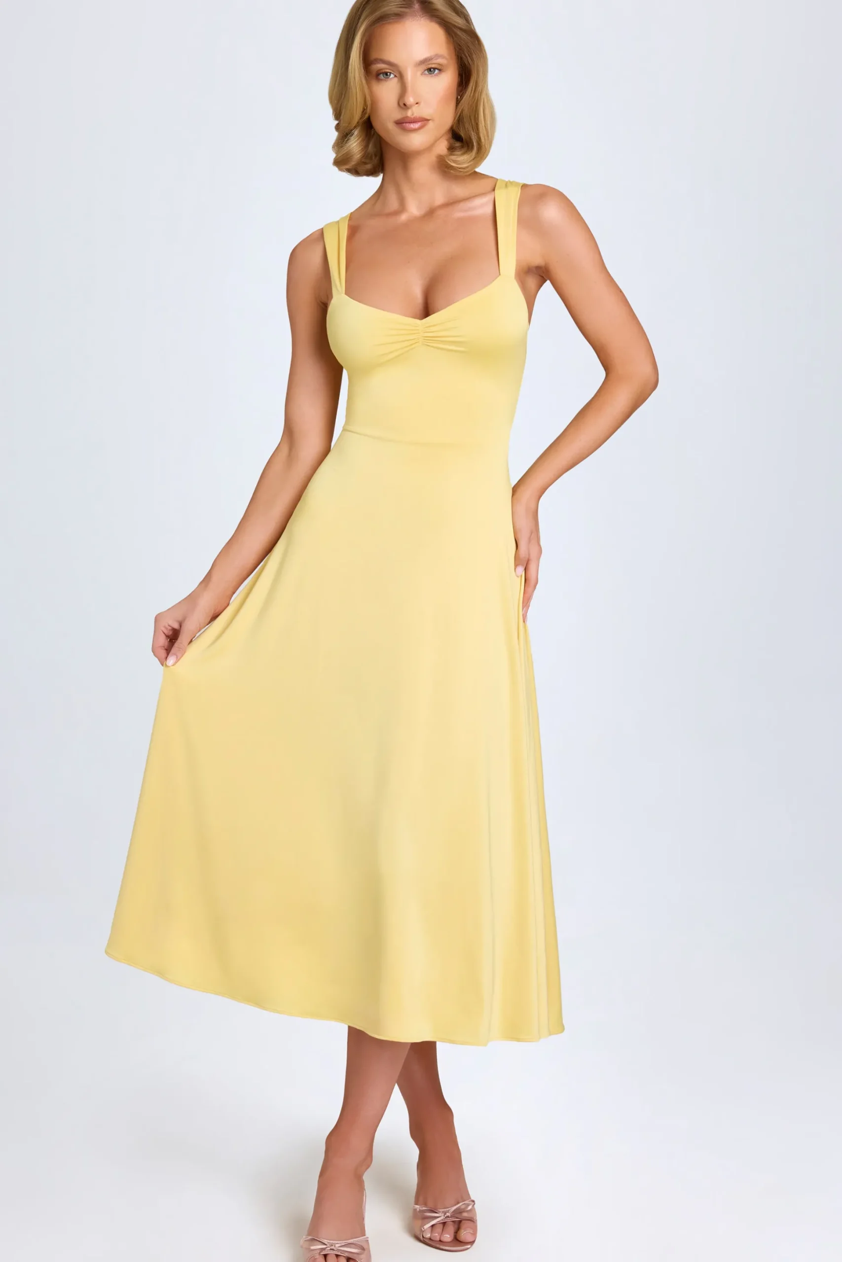 Oh Polly Wedding Guest^Sweetheart-Neck Ruched Midaxi Dress in Pastel Yellow PastelYellow