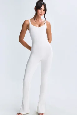 Oh Polly Women'S Clothing Sale - $65 And Under | Women'S Clothing Sale - $40 And Under^Tall Plunge Open-Back Flared Jumpsuit in White