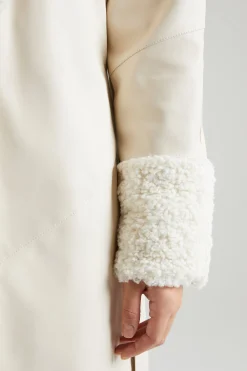 Oh Polly Outerwear | Fall Outfits^Tie Up Coat with Shearling Collar and Cuffs in Cream