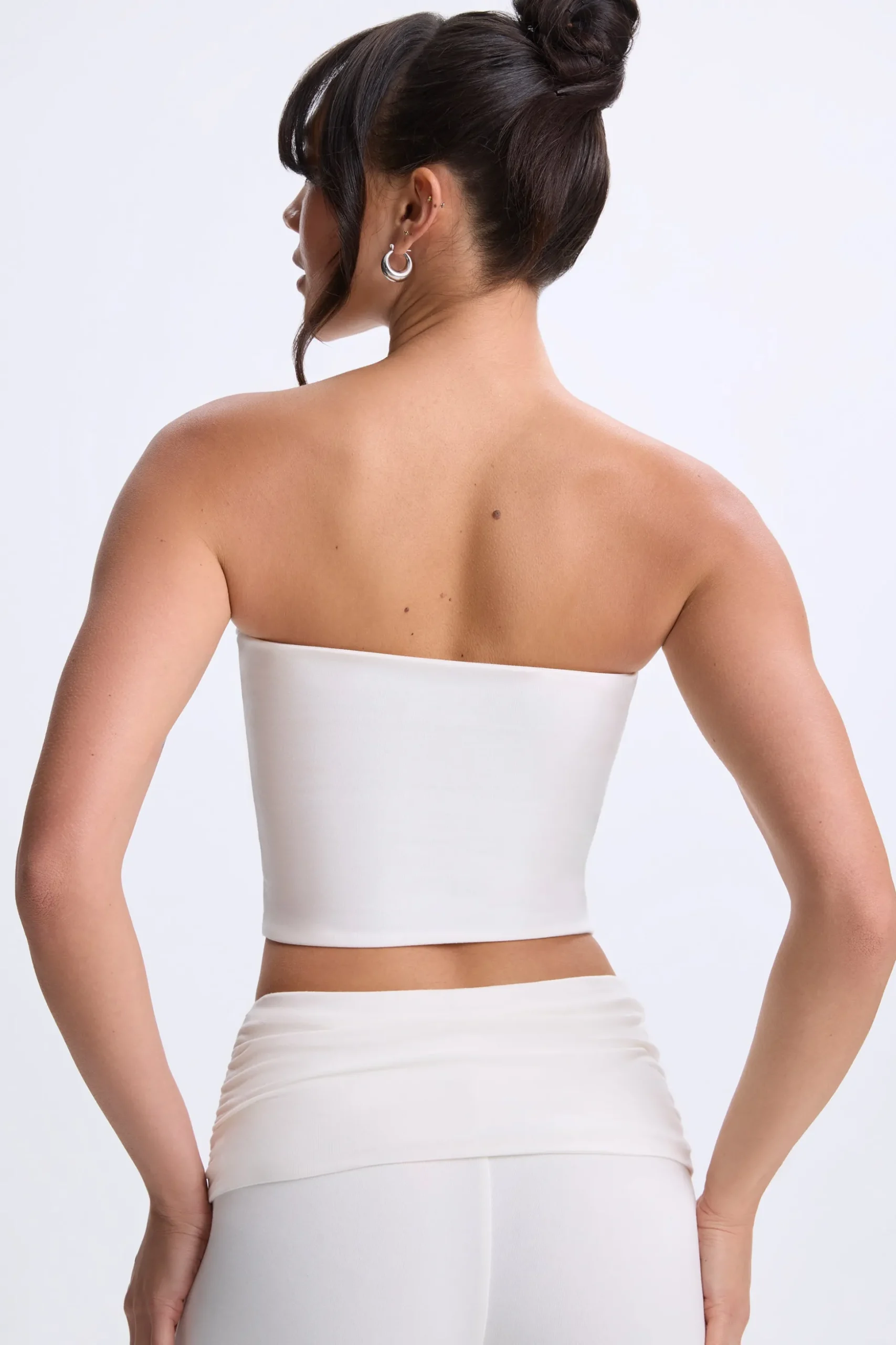 Oh Polly Co-Ords | Tops^Twist-Front Bandeau Top in White
