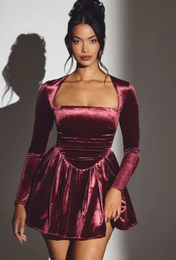 Oh Polly Party Dresses | Holiday Party Dresses & Outfits^Velvet Long Sleeve Corset Mini Dress in Wine