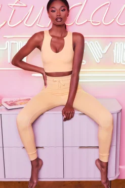 Oh Polly Women'S Clothing Sale - $65 And Under | Women'S Clothing Sale - $40 And Under^We Chillin' Petite High Waisted Leggings in Peach
