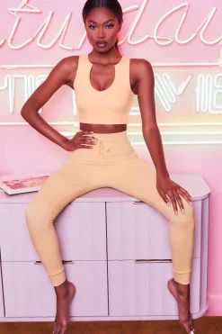 Oh Polly Women'S Clothing Sale - $65 And Under | Women'S Clothing Sale - $40 And Under^We Chillin' Petite High Waisted Leggings in Peach